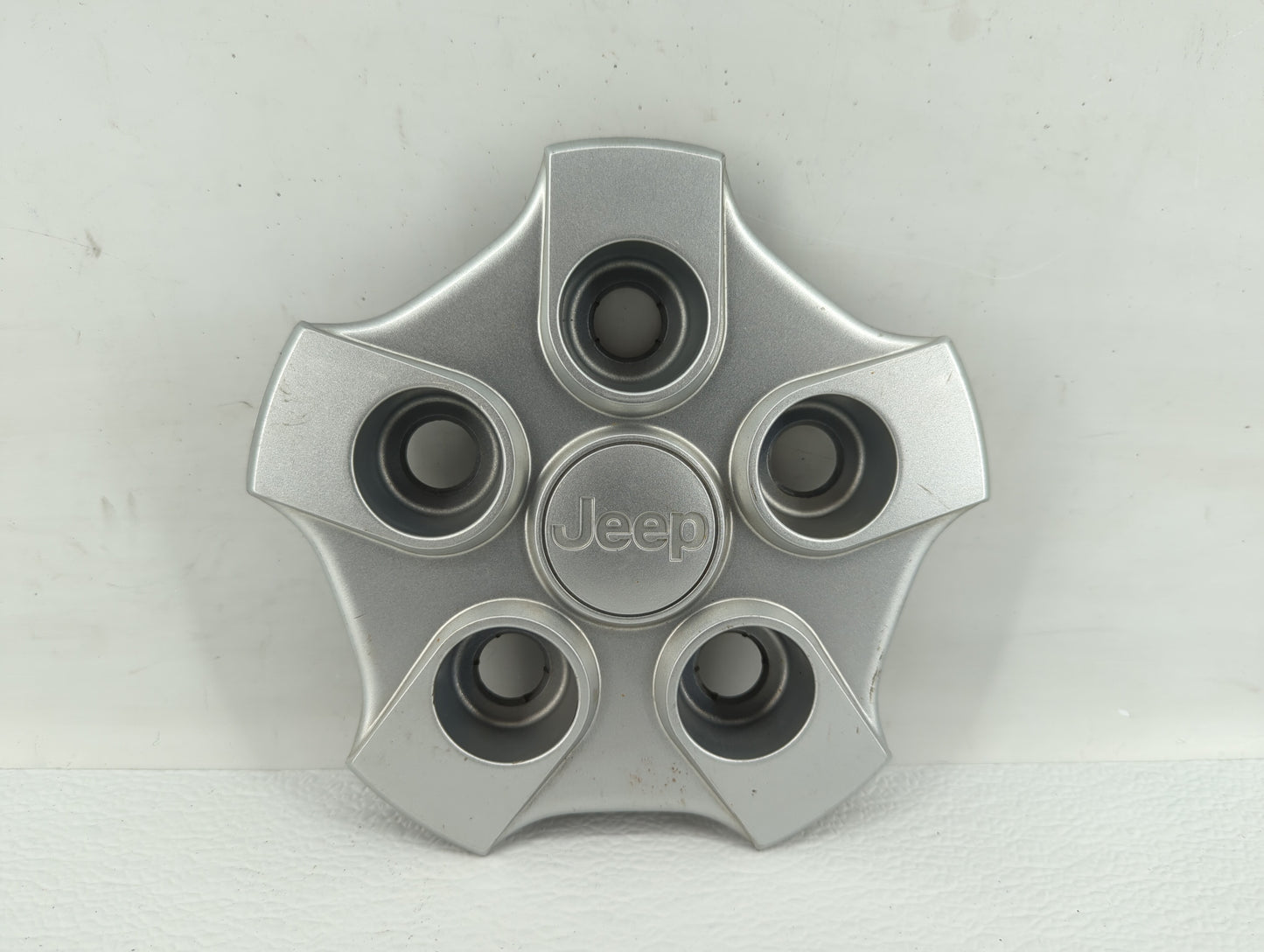 2017 Jeep Patriot Rim Wheel Center Cap 448069 - Oemusedautoparts1.com