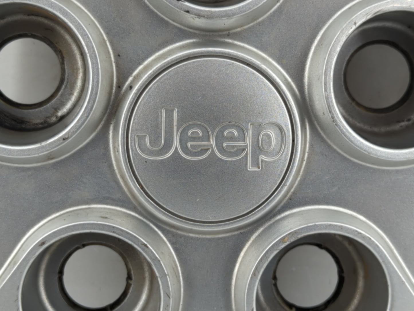 2017 Jeep Patriot Rim Wheel Center Cap 448137 - Oemusedautoparts1.com