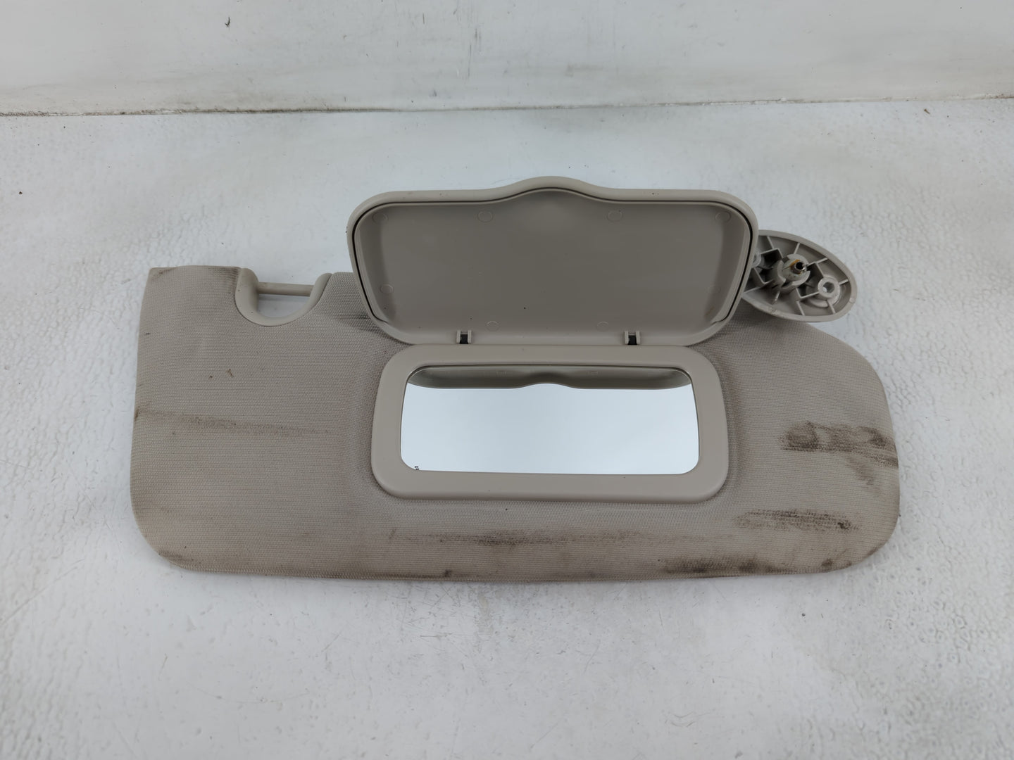 2010-2017 Jeep Patriot Sun Visor Shade Replacement Passenger Right Mirror Fits Fits 2010 2011 2012 2013 2014 2015 2016 2017 