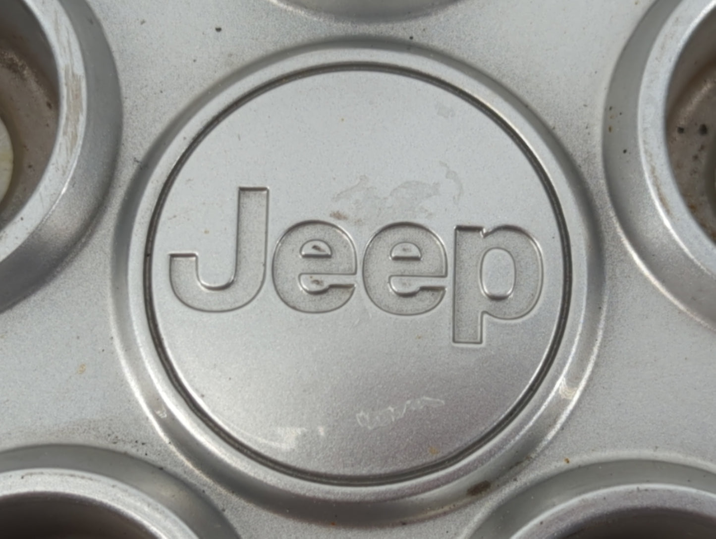 2017 Jeep Patriot Rim Wheel Center Cap 700747 - Oemusedautoparts1.com