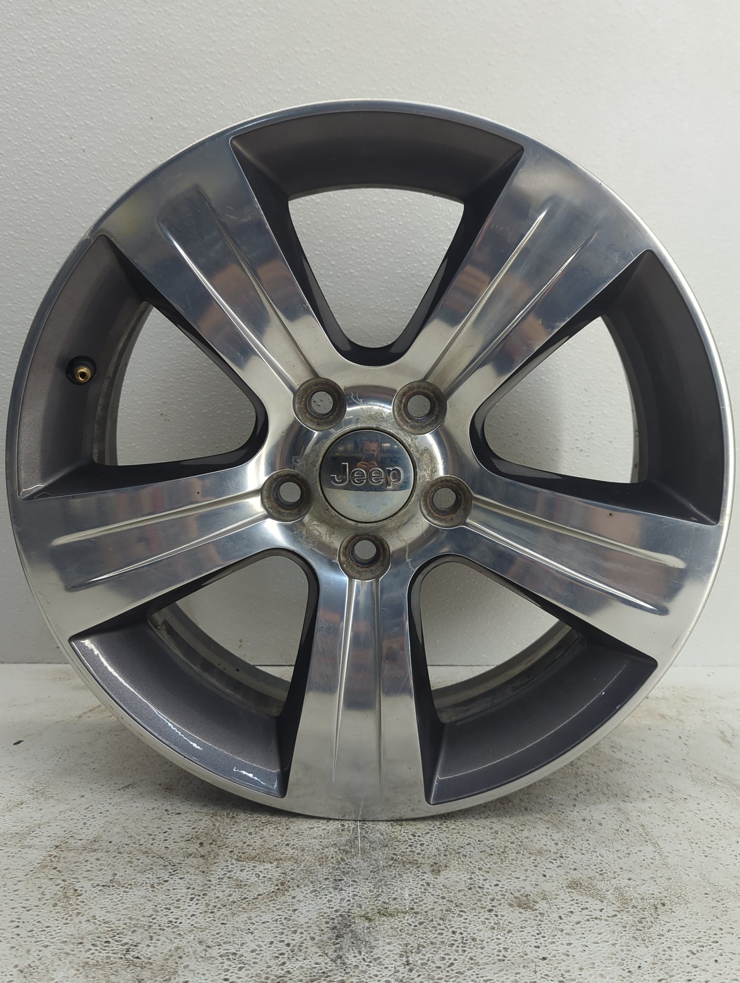 2017-2017 Jeep Patriot Oem Wheel Rim - Oemusedautoparts1.com