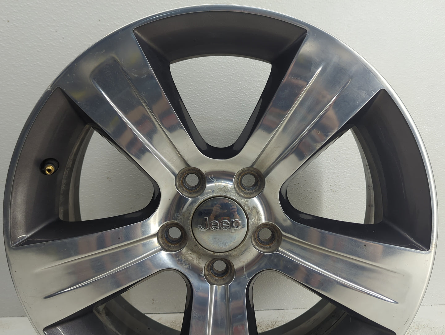 2017-2017 Jeep Patriot Oem Wheel Rim - Oemusedautoparts1.com