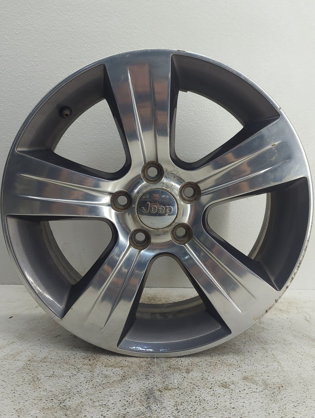 2017-2017 Jeep Patriot Oem Wheel Rim - Oemusedautoparts1.com