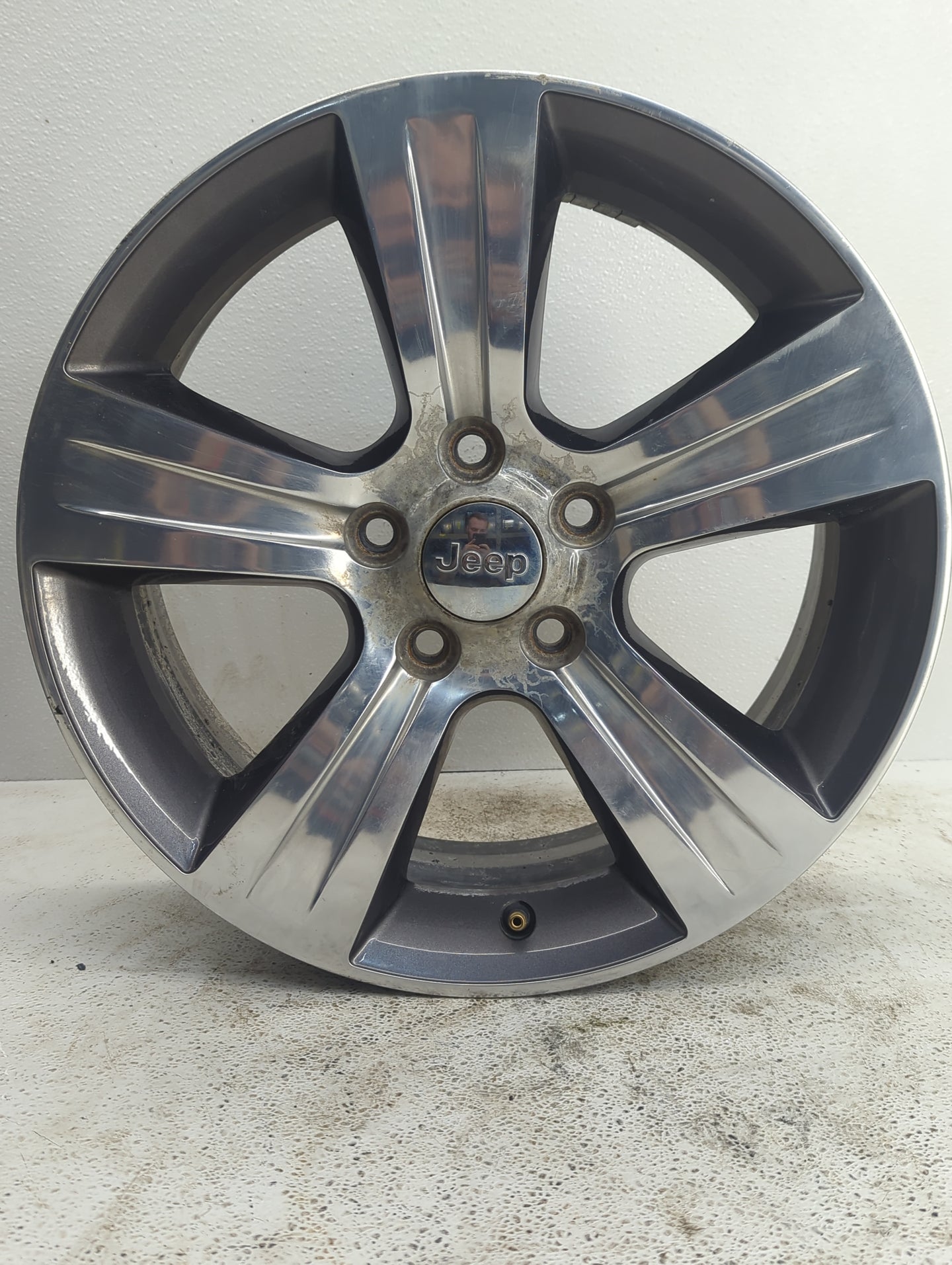 2017-2017 Jeep Patriot Oem Wheel Rim - Oemusedautoparts1.com