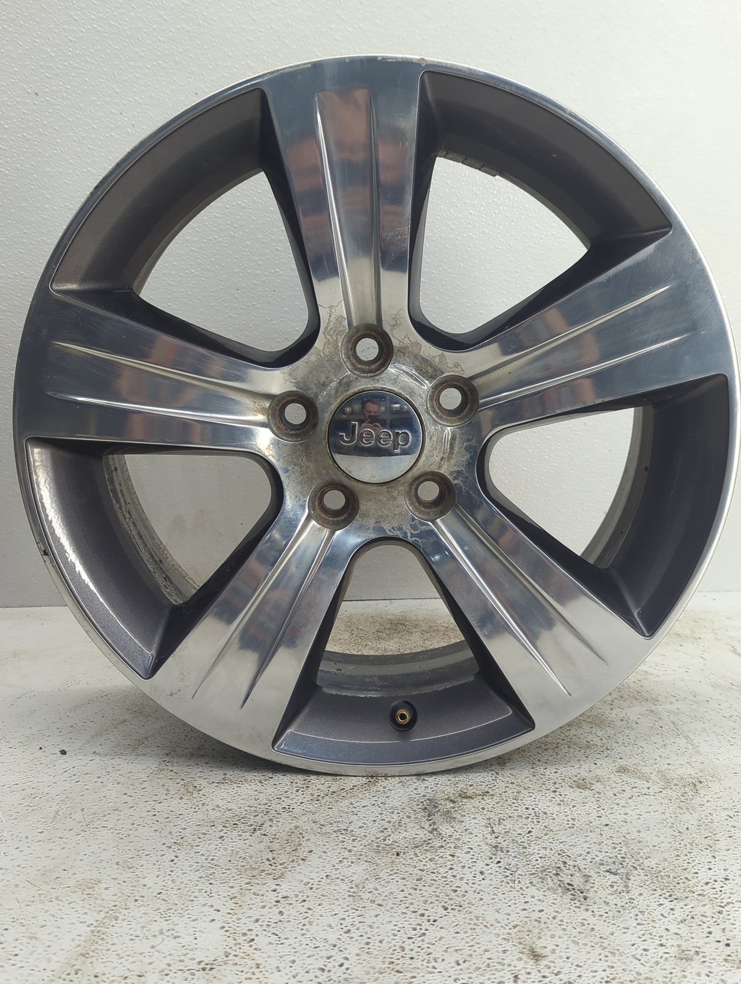 2017-2017 Jeep Patriot Oem Wheel Rim - Oemusedautoparts1.com