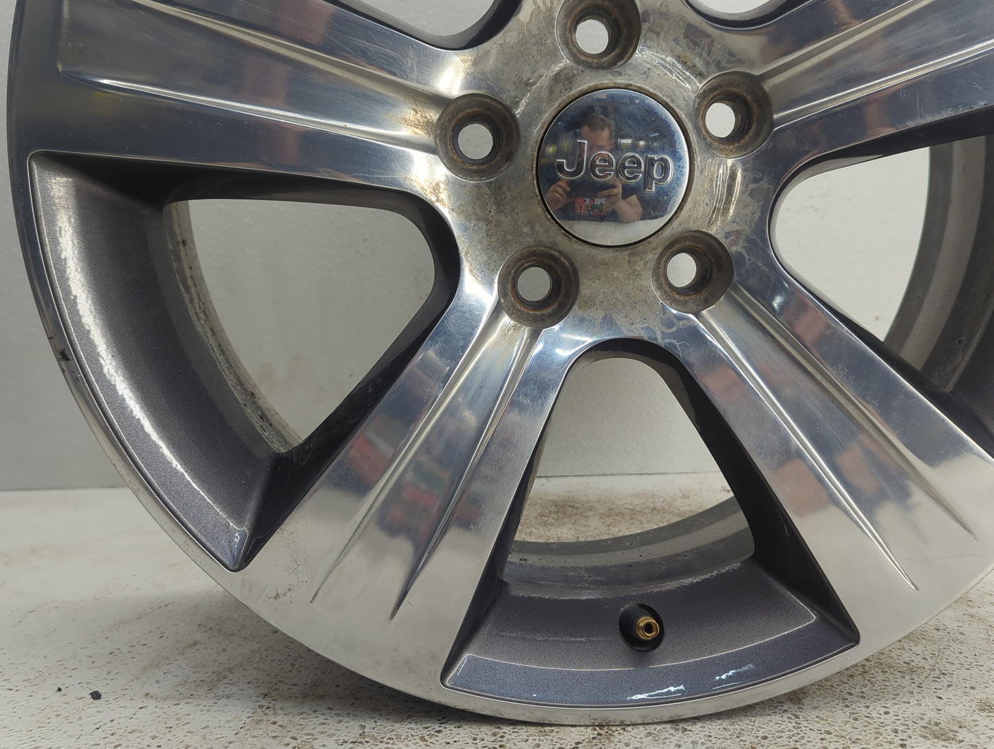 2017-2017 Jeep Patriot Oem Wheel Rim - Oemusedautoparts1.com