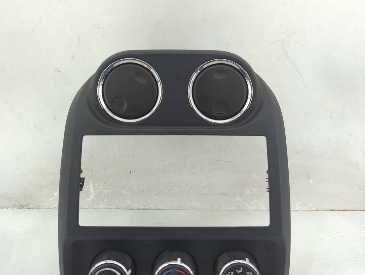 2011-2017 Jeep Patriot Climate Control Module Temperature AC/Heater Replacement P/N:P55111278AG Fits OEM Used Auto Parts - O