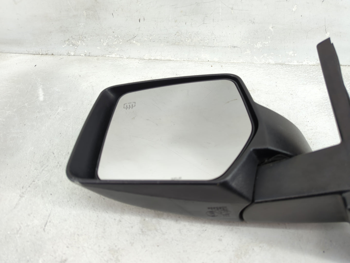2007-2017 Jeep Patriot Driver Side View Mirror - Left Door Mirror OEM Used - Oemusedautoparts1.com