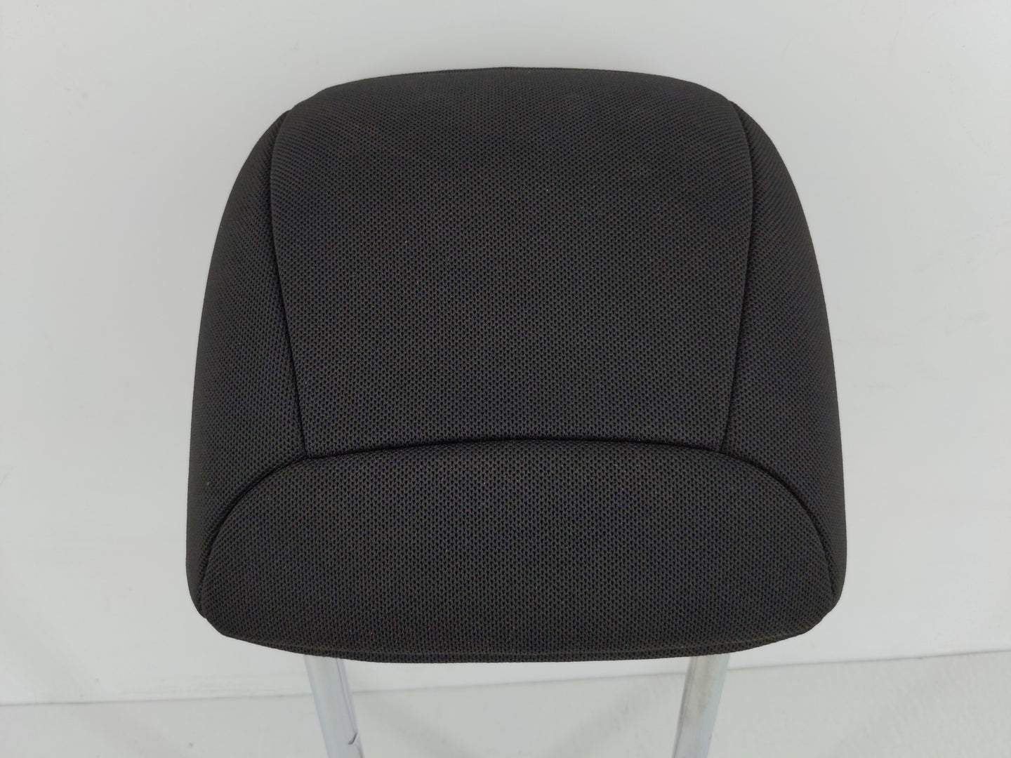 2015-2018 Jeep Renegade Headrest Head Rest Rear Seat Fits Fits 2015 2016 2017 2018 OEM Used Auto Parts - Oemusedautoparts1.c
