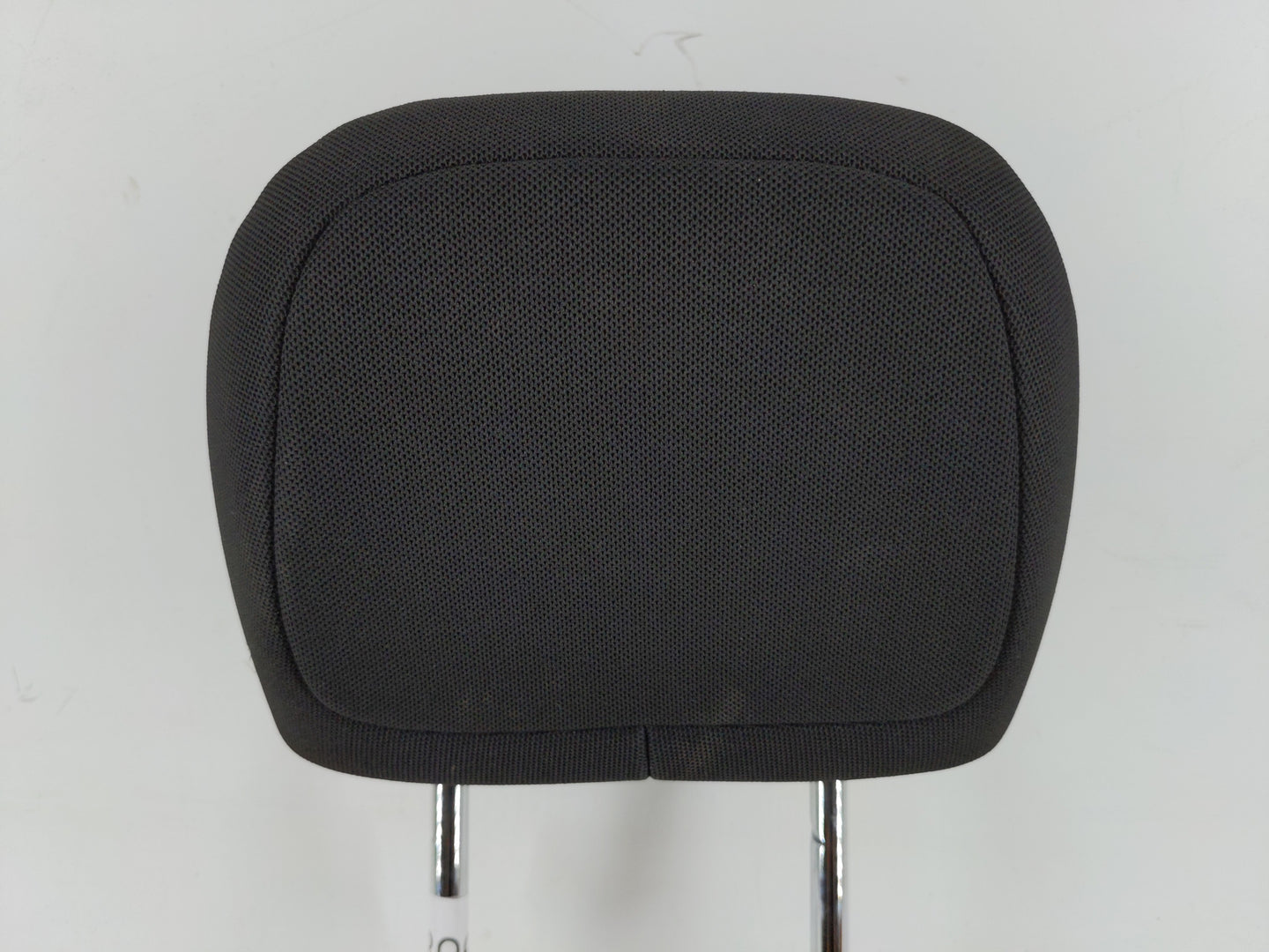 2015-2018 Jeep Renegade Headrest Head Rest Rear Seat Fits Fits 2015 2016 2017 2018 OEM Used Auto Parts - Oemusedautoparts1.c