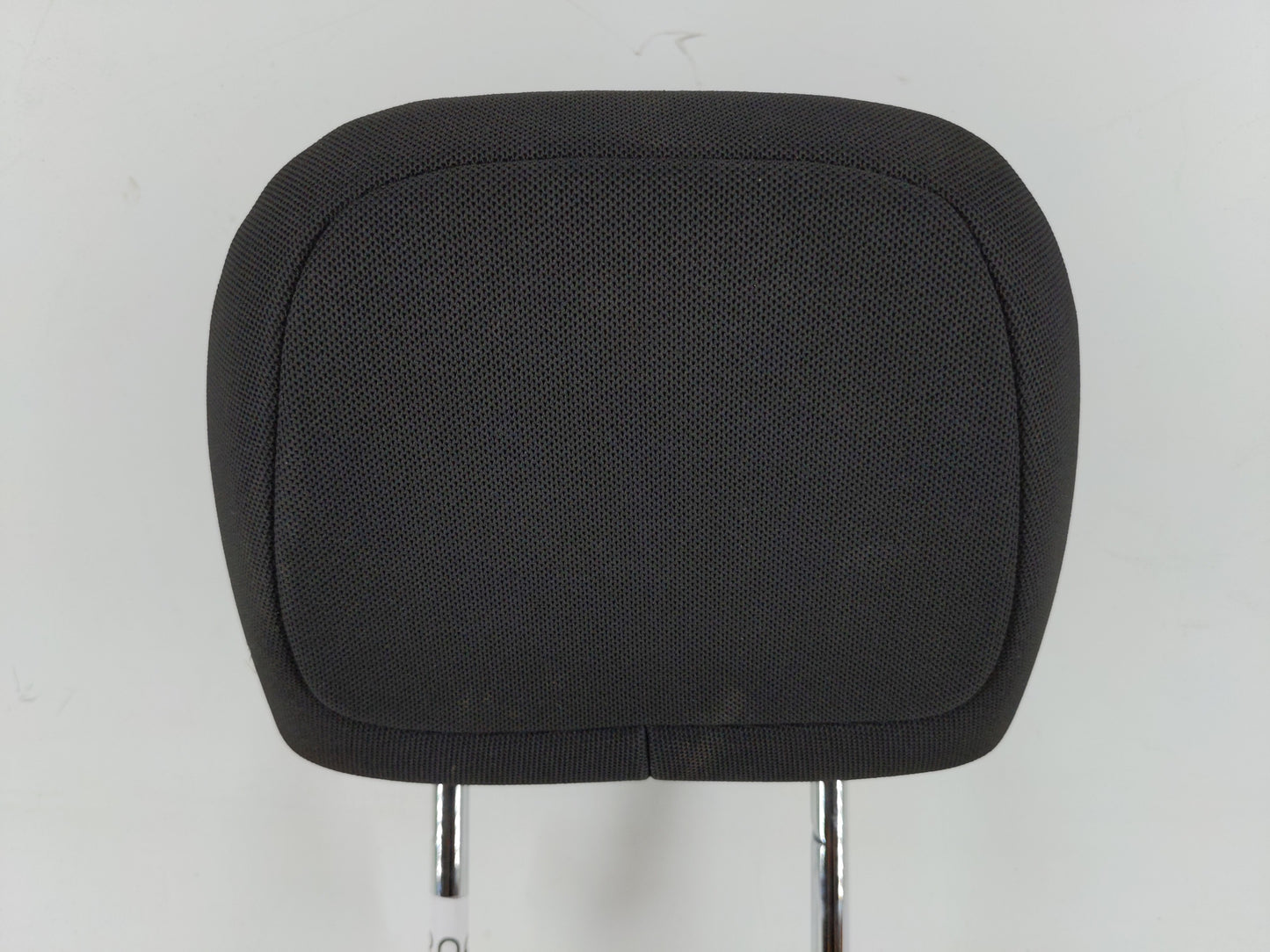 2015-2018 Jeep Renegade Headrest Head Rest Rear Seat Fits Fits 2015 2016 2017 2018 OEM Used Auto Parts - Oemusedautoparts1.c