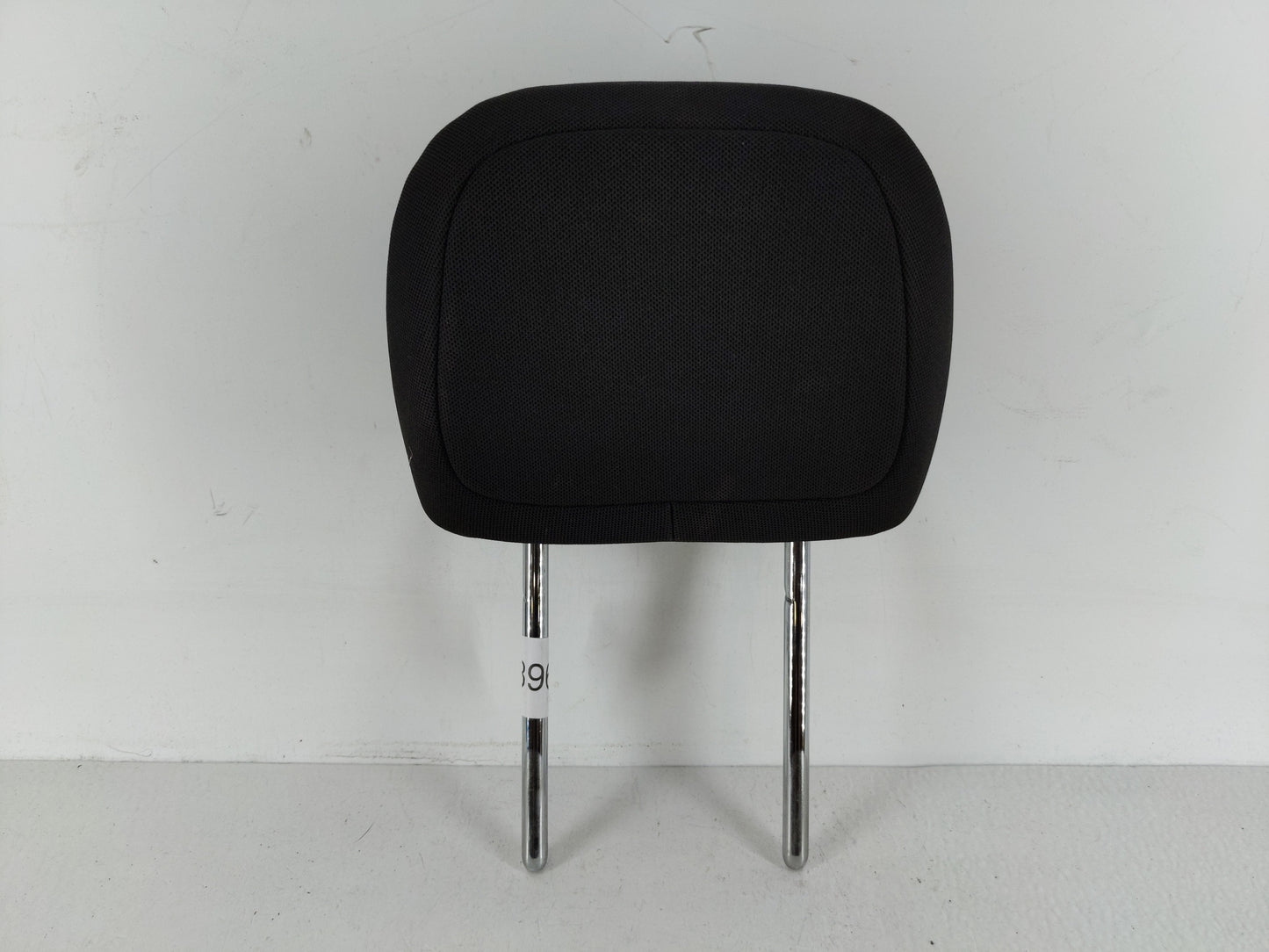 2015-2018 Jeep Renegade Headrest Head Rest Rear Seat Fits Fits 2015 2016 2017 2018 OEM Used Auto Parts - Oemusedautoparts1.c