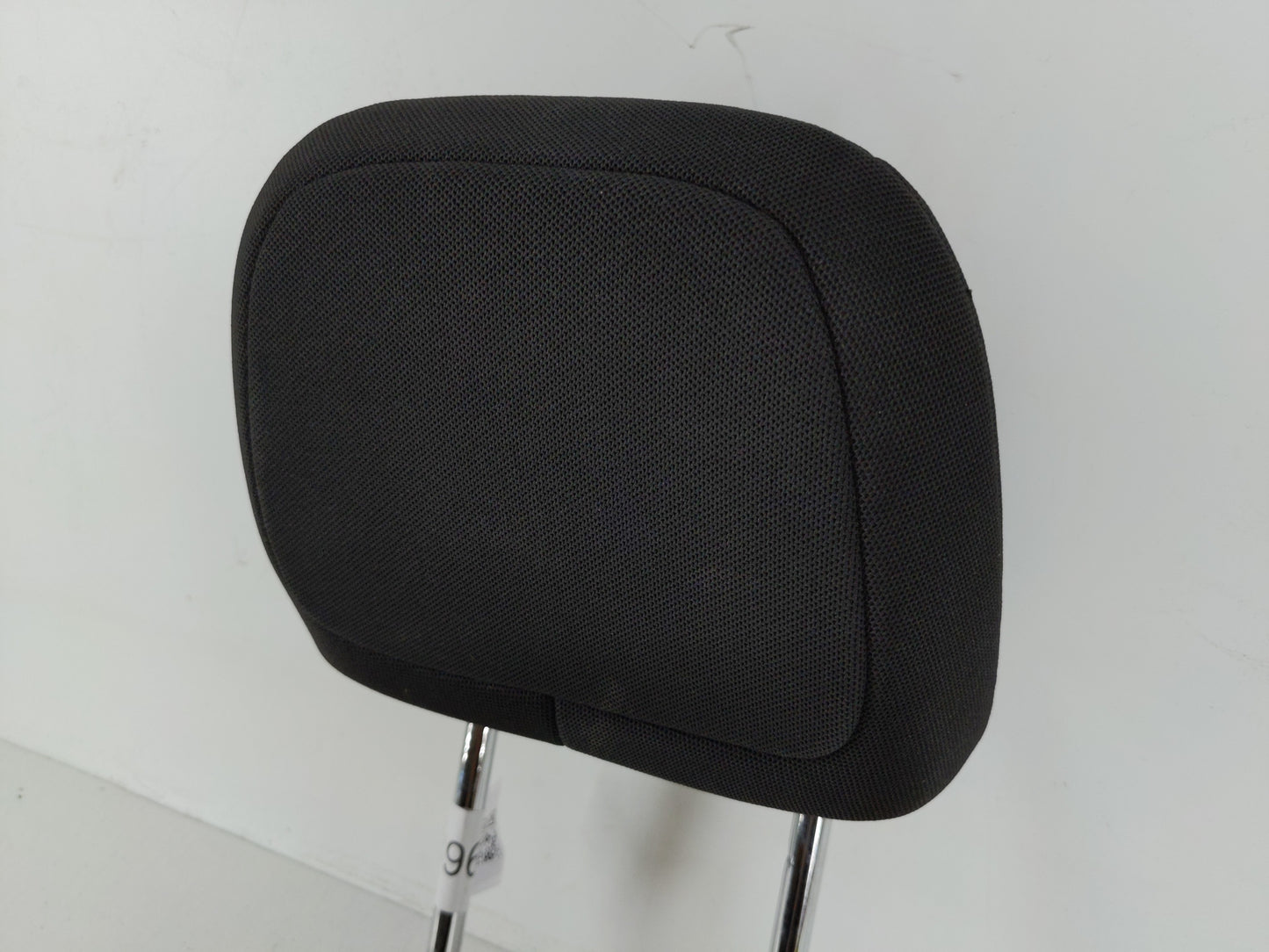2015-2018 Jeep Renegade Headrest Head Rest Rear Seat Fits Fits 2015 2016 2017 2018 OEM Used Auto Parts - Oemusedautoparts1.c
