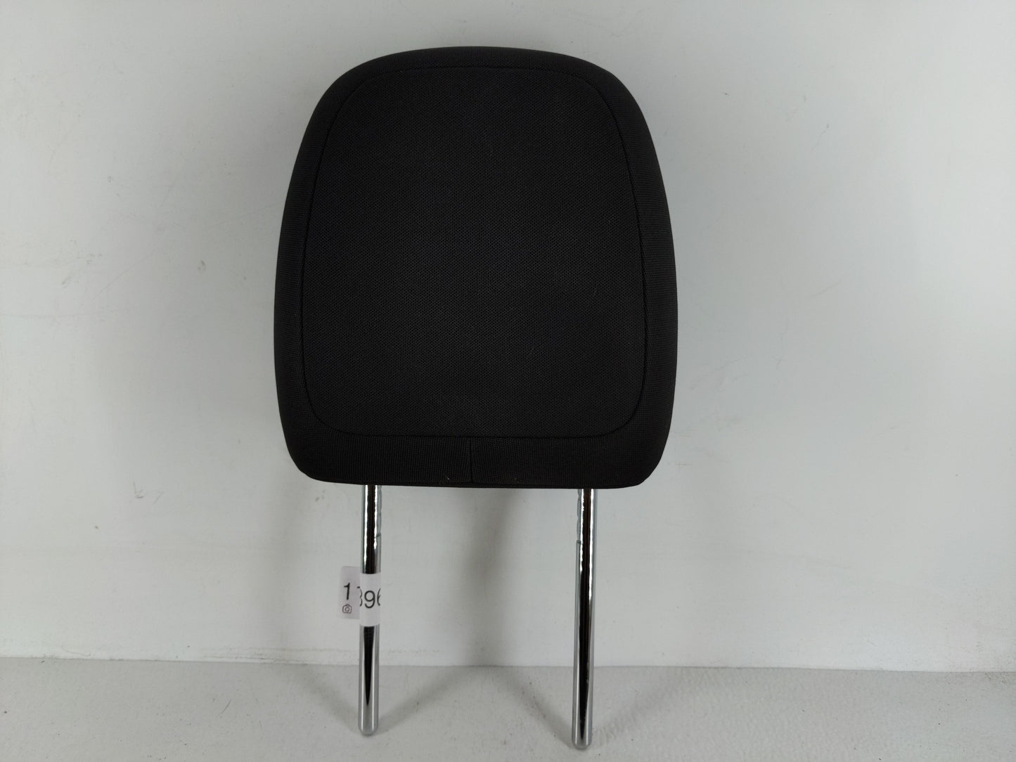 2015-2018 Jeep Renegade Headrest Head Rest Front Driver Passenger Seat Fits Fits 2015 2016 2017 2018 OEM Used Auto Parts - O