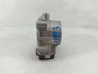 2015-2021 Jeep Renegade Throttle Body P/N:04891970AC Fits Fits 2014 2015 2016 2017 2018 2019 2020 2021 2022 OEM Used Auto Pa