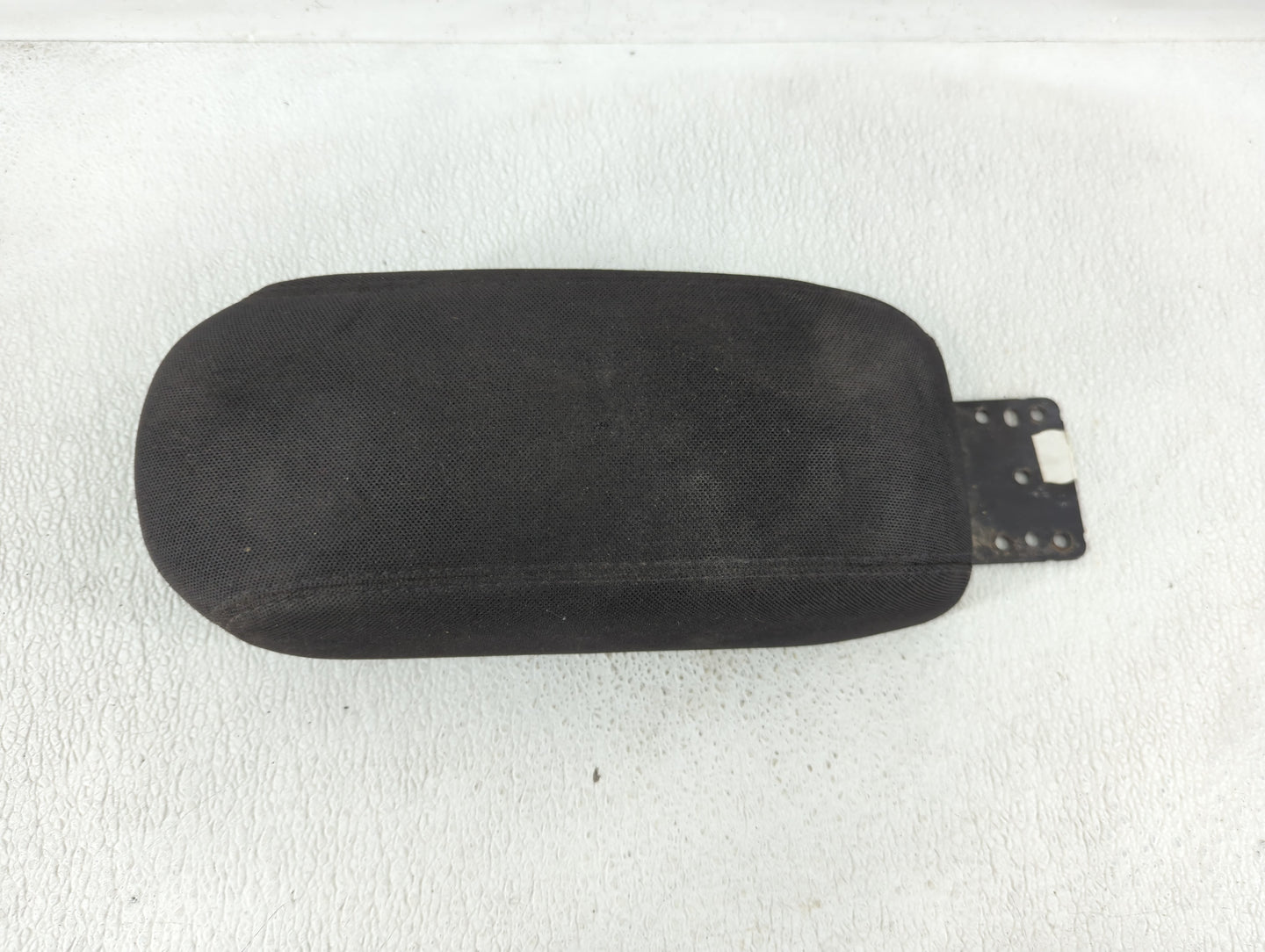 2015-2017 Jeep Renegade Center Console Armrest Cover Lid Fits Fits 2015 2016 2017 OEM Used Auto Parts - Oemusedautoparts1.co
