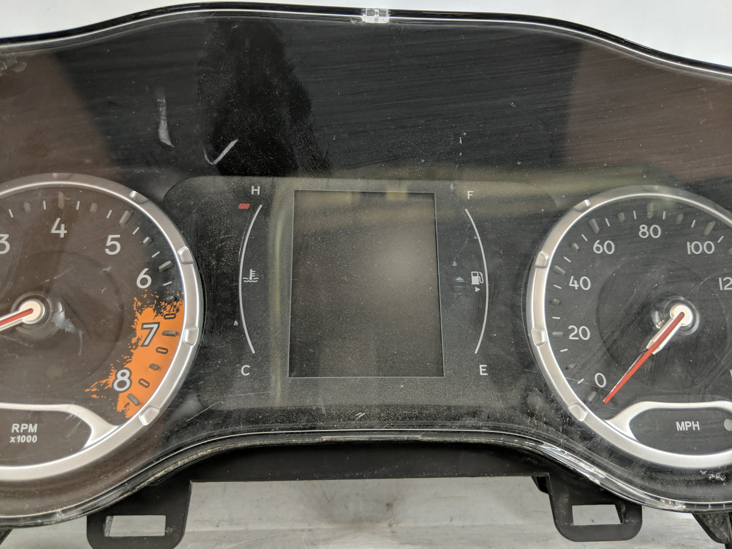 2015-2017 Jeep Renegade Instrument Cluster Speedometer Gauges P/N:735671977 Fits Fits 2015 2016 2017 OEM Used Auto Parts - O