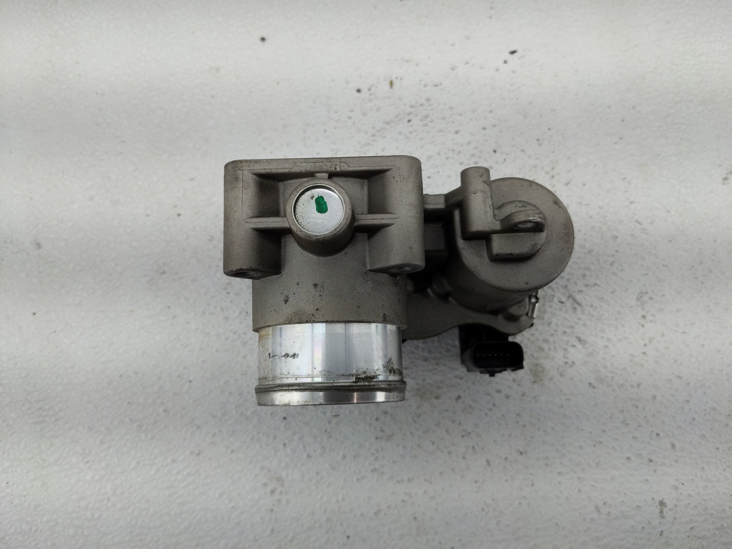 2015-2018 Jeep Renegade Throttle Body Fits Fits 2015 2016 2017 2018 OEM Used Auto Parts - Oemusedautoparts1.com