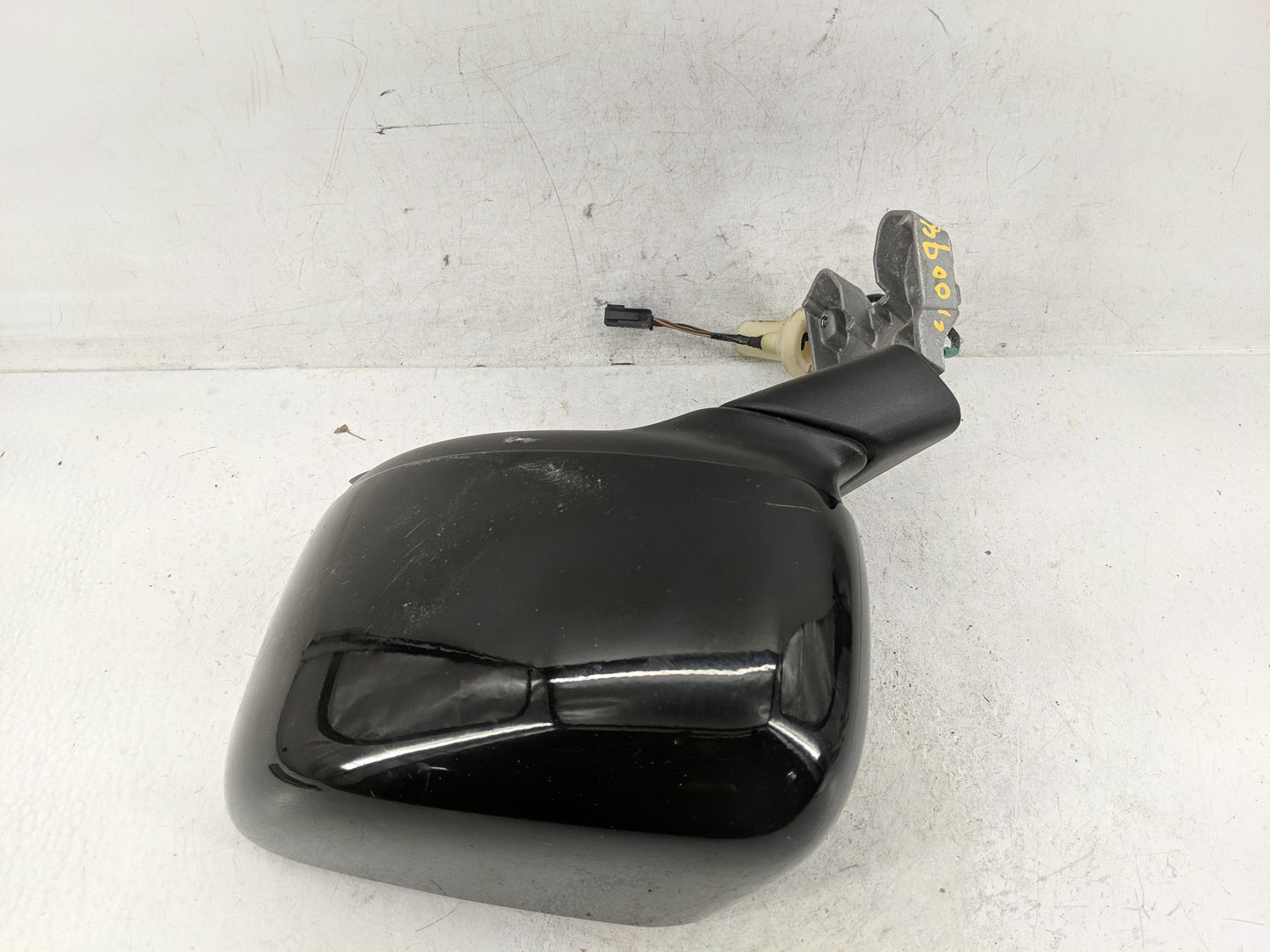 2015-2020 Jeep Renegade Driver Side View Mirror - Left Door Mirror OEM Used - Oemusedautoparts1.com