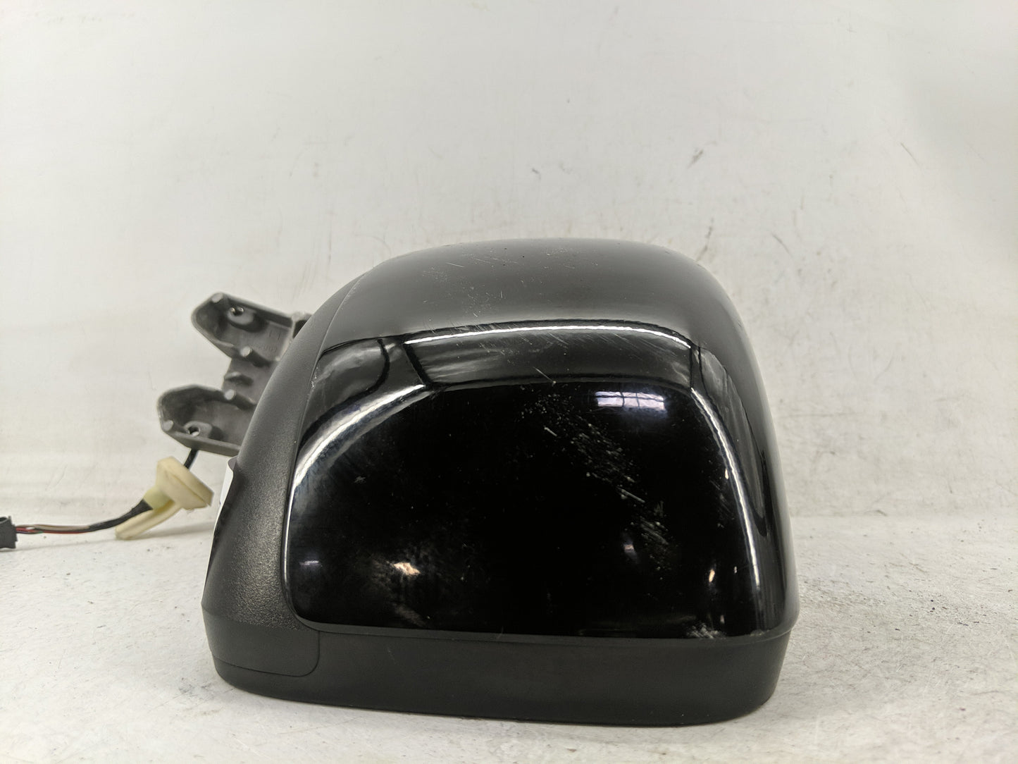2015-2020 Jeep Renegade Driver Side View Mirror - Left Door Mirror OEM Used - Oemusedautoparts1.com