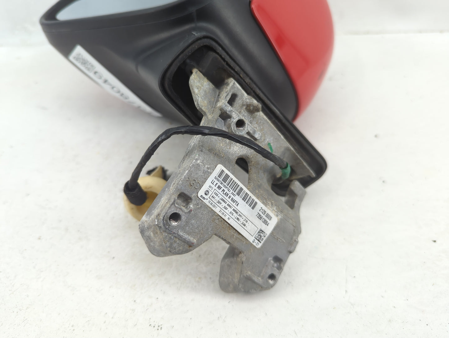 2015-2021 Jeep Renegade Driver Side View Mirror - Left Door Mirror OEM Used - Oemusedautoparts1.com