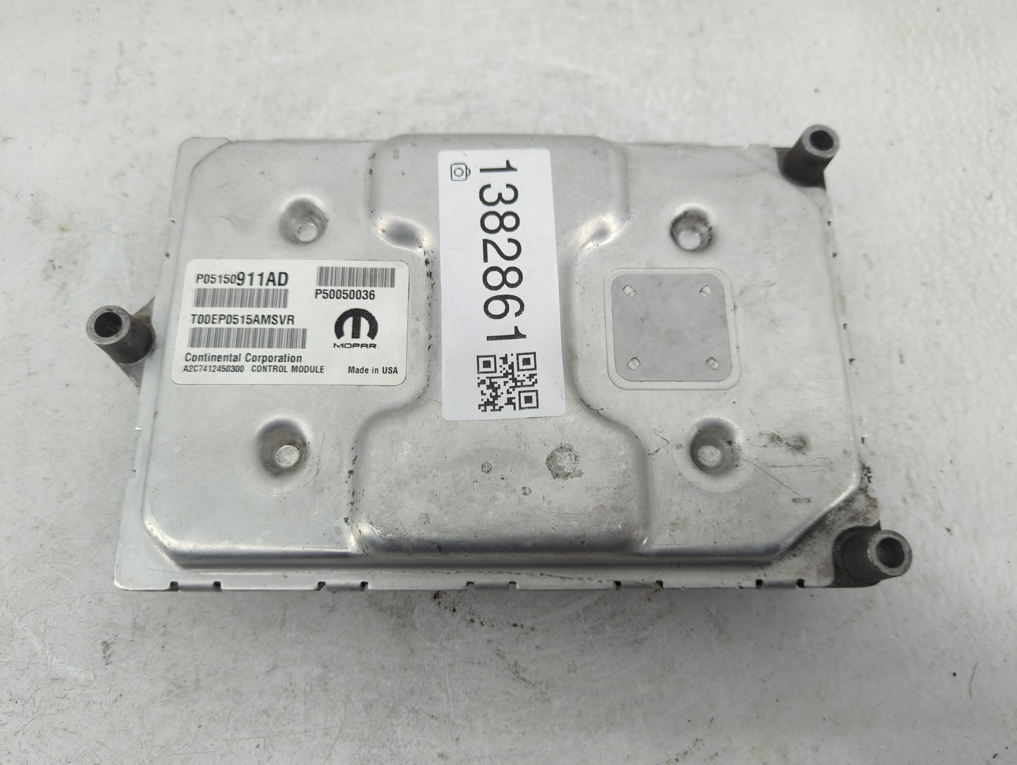 2015-2018 Jeep Renegade PCM Engine Control Computer ECU ECM PCU OEM P/N:05150911AD Fits Fits 2015 2016 2017 2018 OEM Used Au