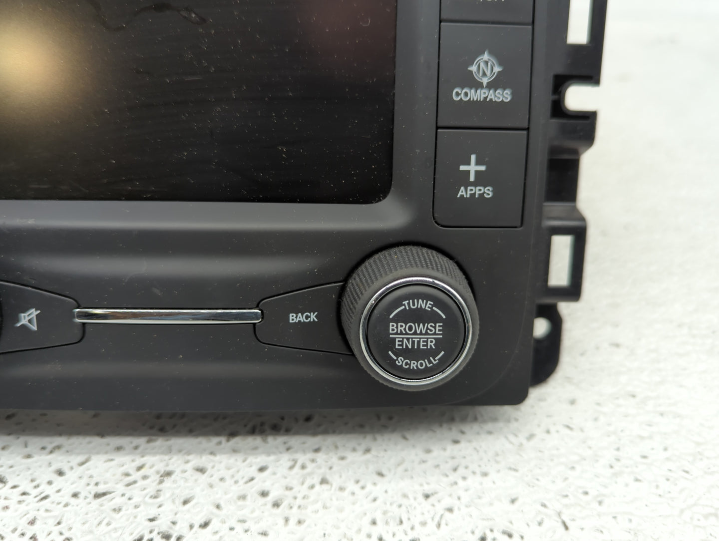 2015-2017 Jeep Renegade Radio AM FM Cd Player Receiver Replacement P/N:07356725020 Fits Fits 2015 2016 2017 OEM Used Auto Pa