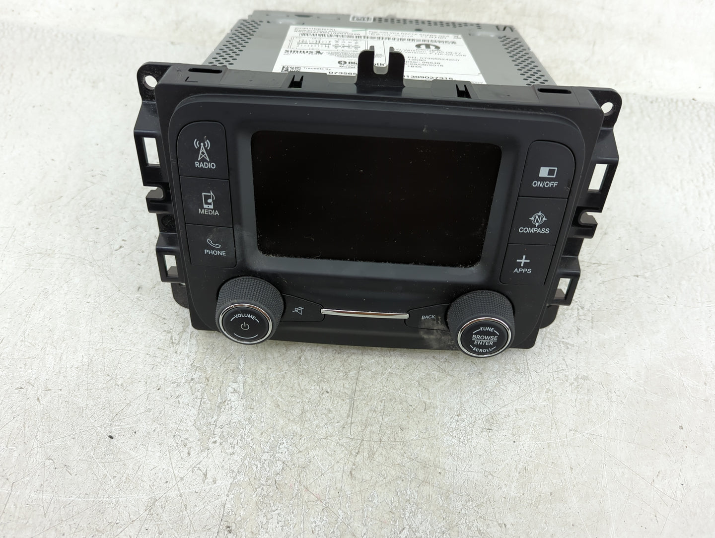 2015-2017 Jeep Renegade Radio AM FM Cd Player Receiver Replacement Fits Fits 2015 2016 2017 OEM Used Auto Parts - Oemusedaut