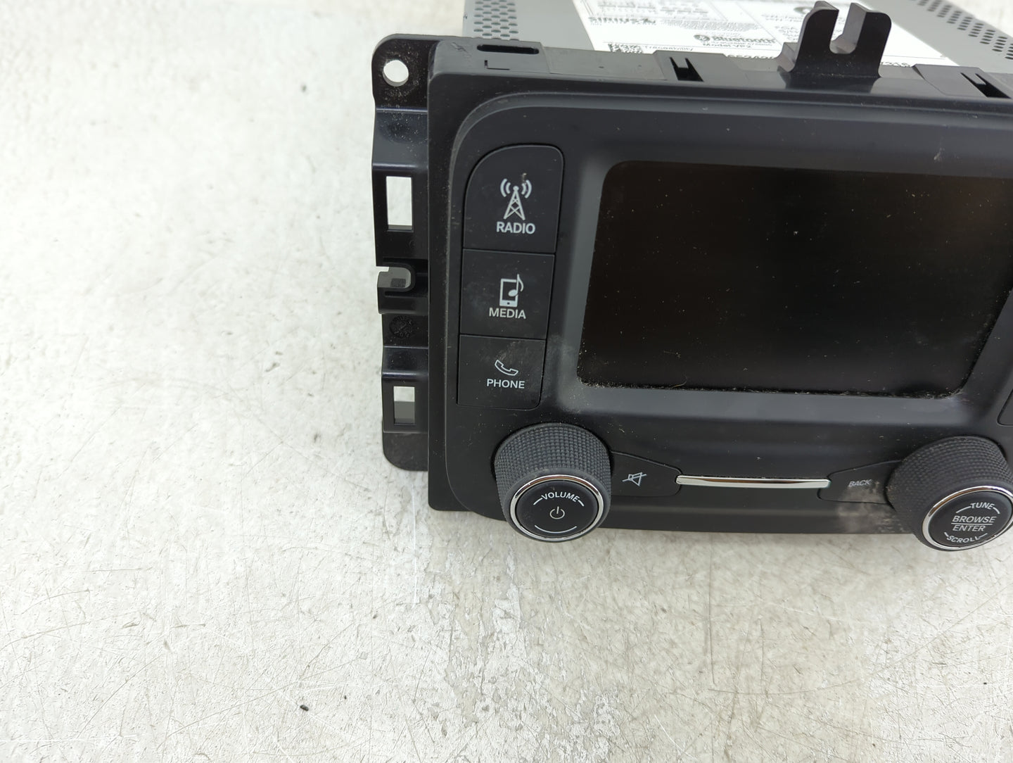 2015-2017 Jeep Renegade Radio AM FM Cd Player Receiver Replacement Fits Fits 2015 2016 2017 OEM Used Auto Parts - Oemusedaut