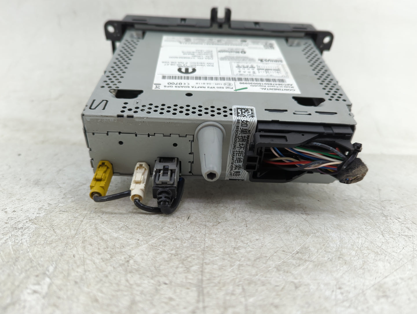 2015-2017 Jeep Renegade Radio AM FM Cd Player Receiver Replacement Fits Fits 2015 2016 2017 OEM Used Auto Parts - Oemusedaut