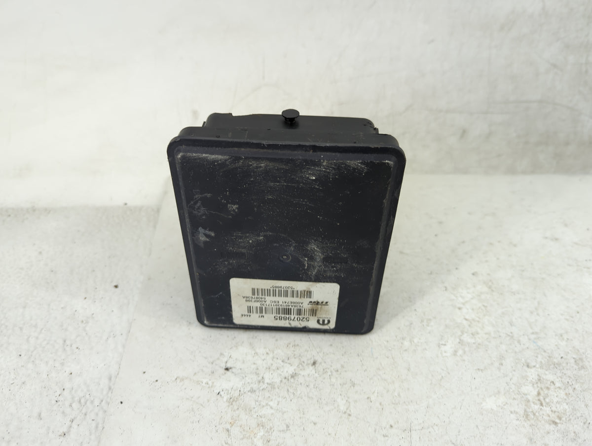 2015-2017 Jeep Renegade Anti-Lock Brake ABS Pump Module Actuator OEM P/N:52079885 Fits Fits 2015 2016 2017 OEM Used Auto Par