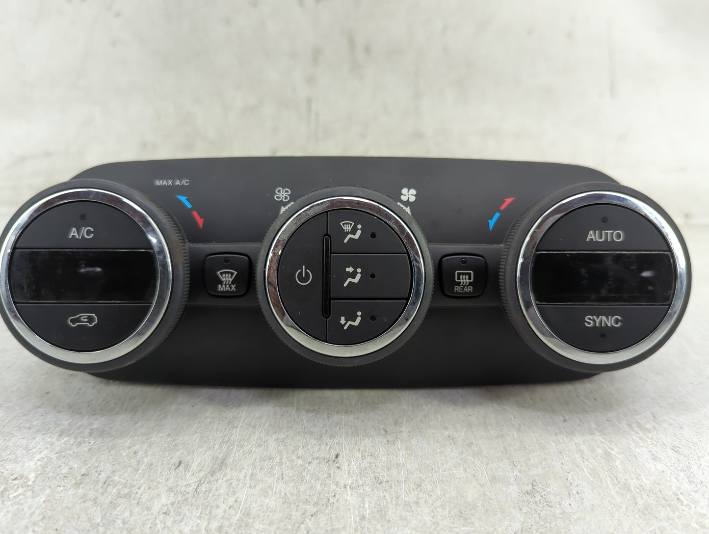 2015-2017 Jeep Renegade Climate Control Module Temperature AC/Heater Replacement P/N:8387422 Fits Fits 2015 2016 2017 OEM Us