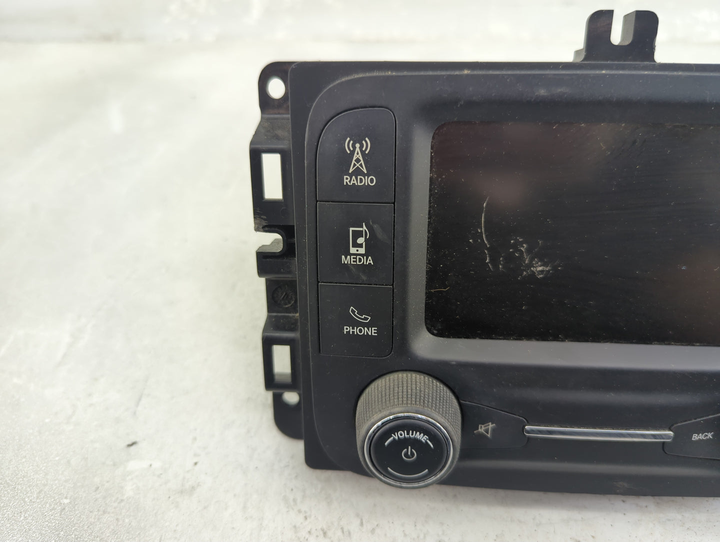 2015-2017 Jeep Renegade Radio AM FM Cd Player Receiver Replacement Fits Fits 2015 2016 2017 OEM Used Auto Parts - Oemusedaut