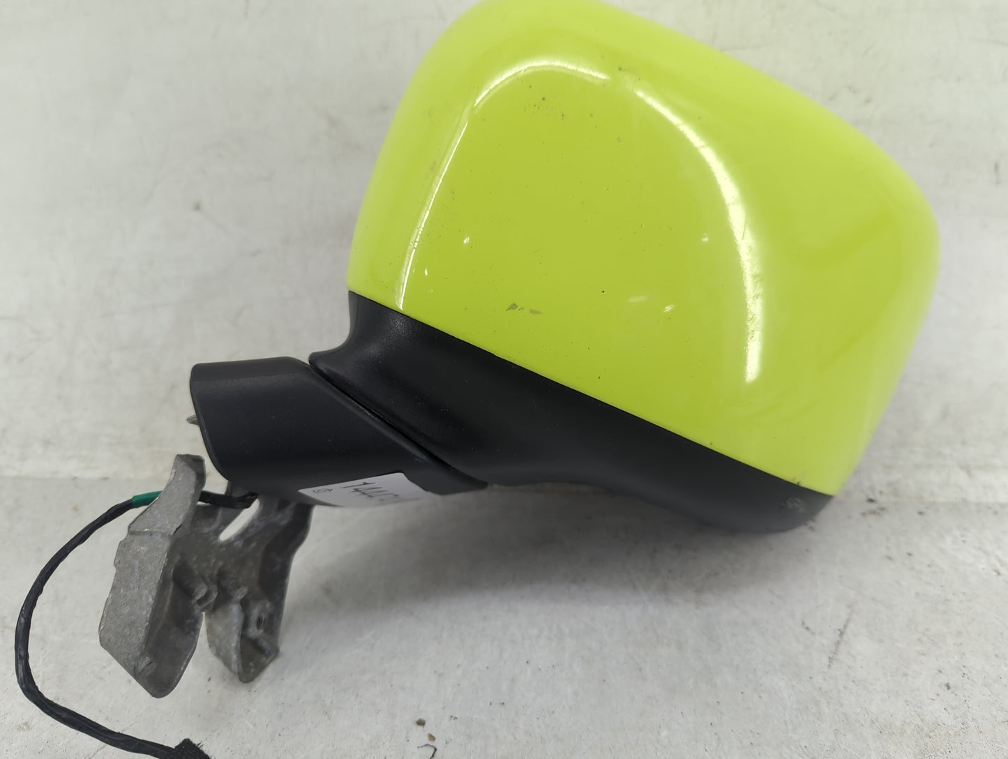 2015-2021 Jeep Renegade Driver Side View Mirror - Left Door Mirror OEM Used - Oemusedautoparts1.com