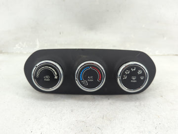 2015-2016 Jeep Renegade Climate Control Module Temperature AC/Heater Replacement P/N:07356577920 838744Z Fits Fits 2015 2016