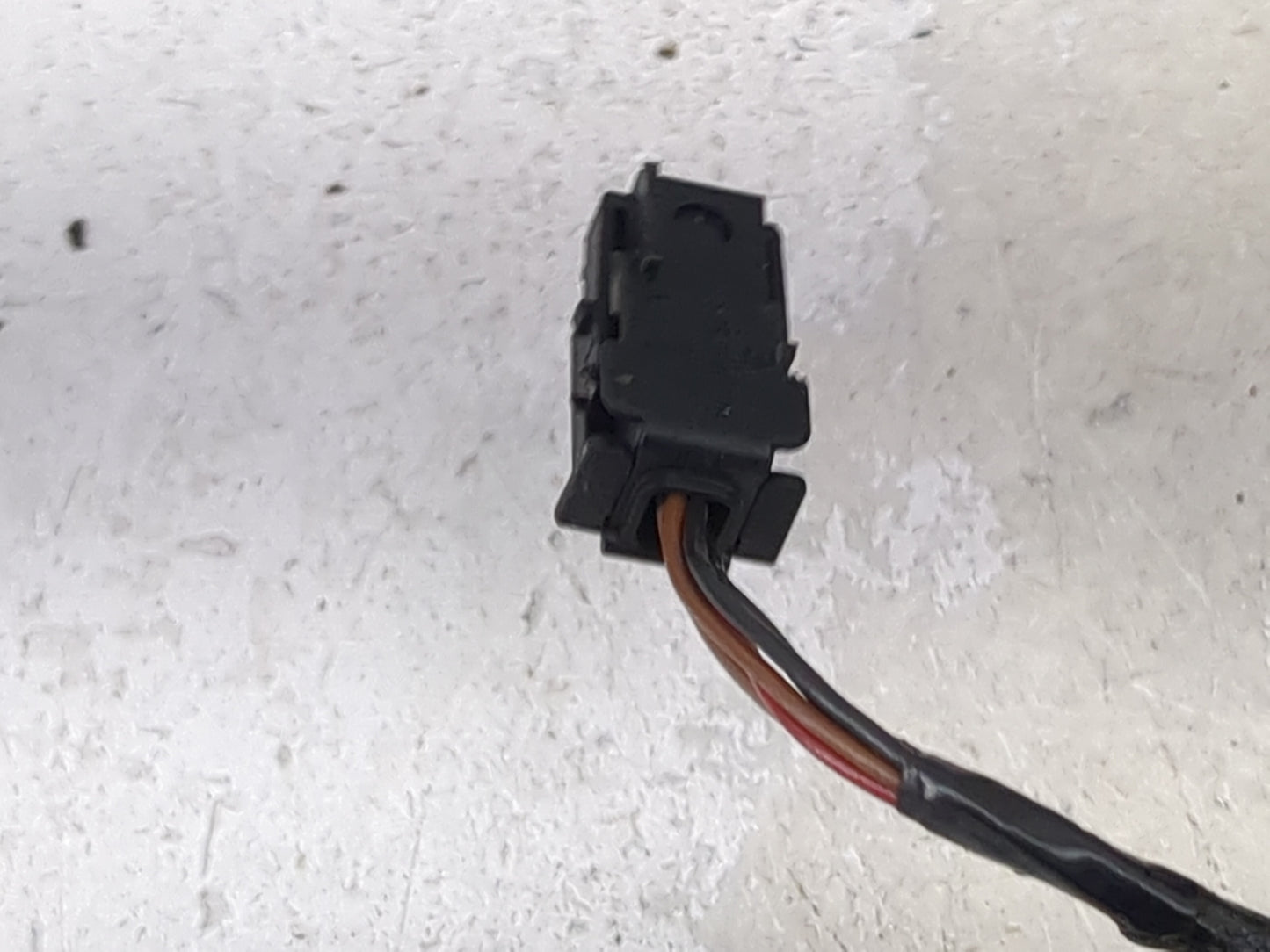 2015-2020 Jeep Renegade Driver Side View Mirror - Left Door Mirror OEM Used - Oemusedautoparts1.com