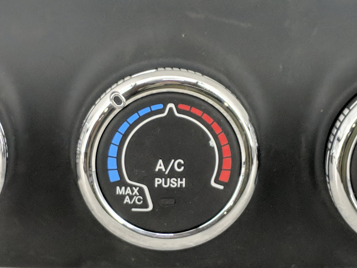 2017 Jeep Renegade Climate Control Module Temperature AC/Heater Replacement P/N:07356577920 838744Z, 91563 Fits OEM Used Aut