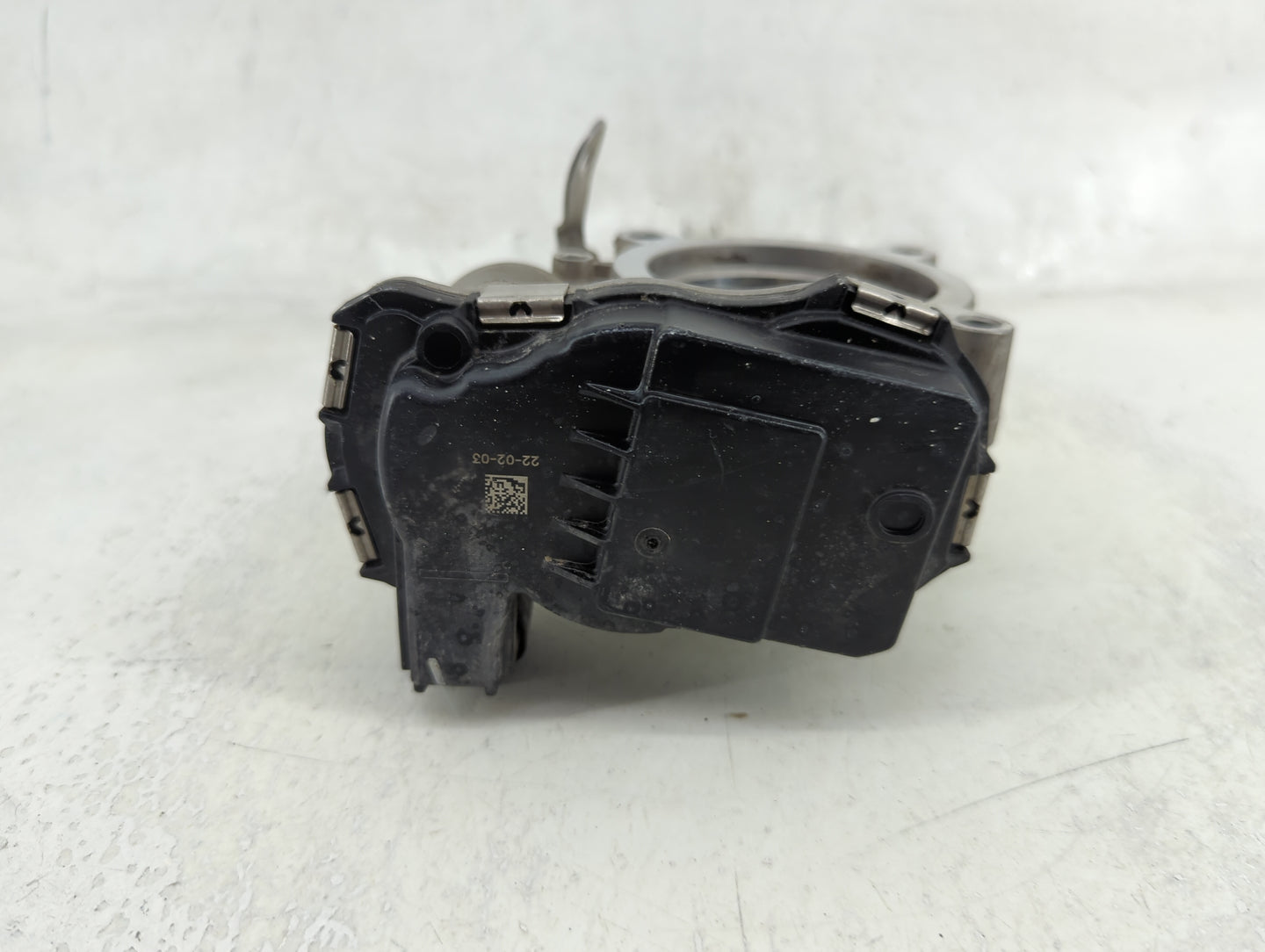 2015-2021 Jeep Renegade Throttle Body P/N:04891970AB Fits Fits 2014 2015 2016 2017 2018 2019 2020 2021 2022 OEM Used Auto Pa