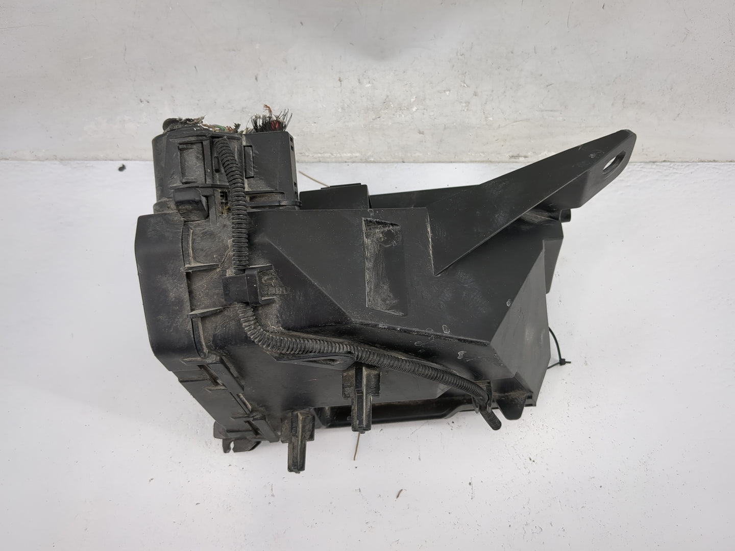 2015-2021 Jeep Renegade Fusebox Fuse Box Panel Relay Module P/N:9368201621 51925031 Fits Fits 2015 2016 2017 2018 2019 2020 
