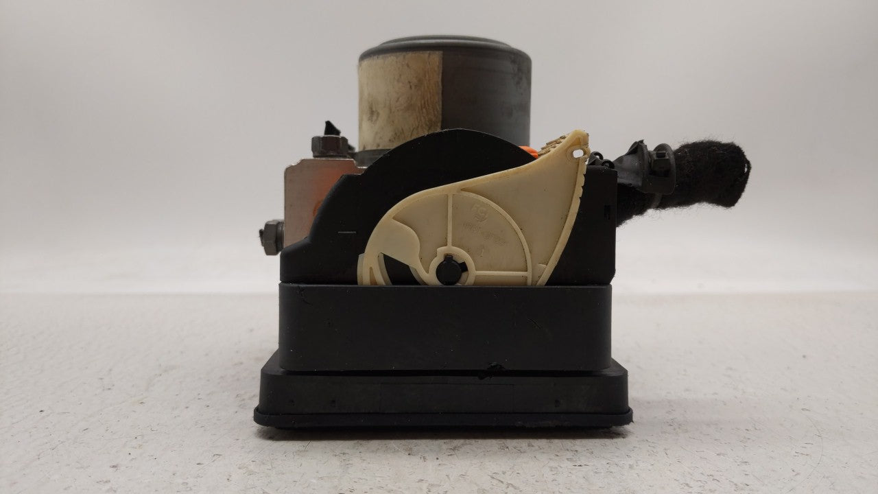 2015-2017 Jeep Renegade ABS Pump Control Module Replacement P/N:52049765 52022986, 52062978, 52079885 Fits Fits 2015 2016 20