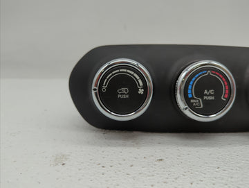 2017 Jeep Renegade Climate Control Module Temperature AC/Heater Replacement P/N:838744Z Fits OEM Used Auto Parts