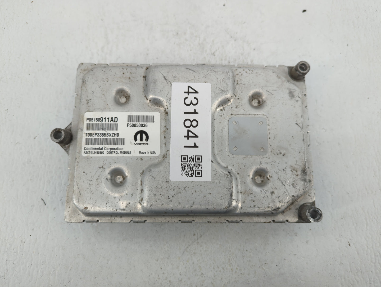 2015-2017 Jeep Renegade PCM Engine Control Computer ECU ECM PCU OEM P/N:P05150911AD P05150911AE Fits Fits 2015 2016 2017 OEM