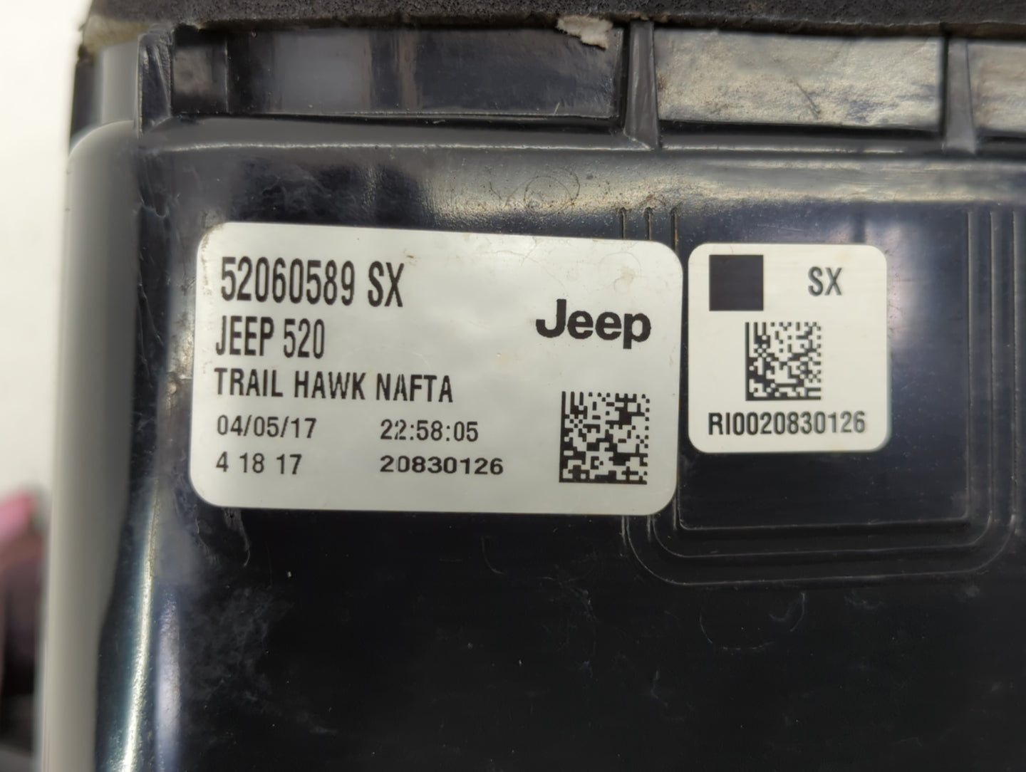 2016-2018 Jeep Renegade Tail Light Assembly Driver Left OEM P/N:52060589 SX Fits Fits 2016 2017 2018 OEM Used Auto Parts - O