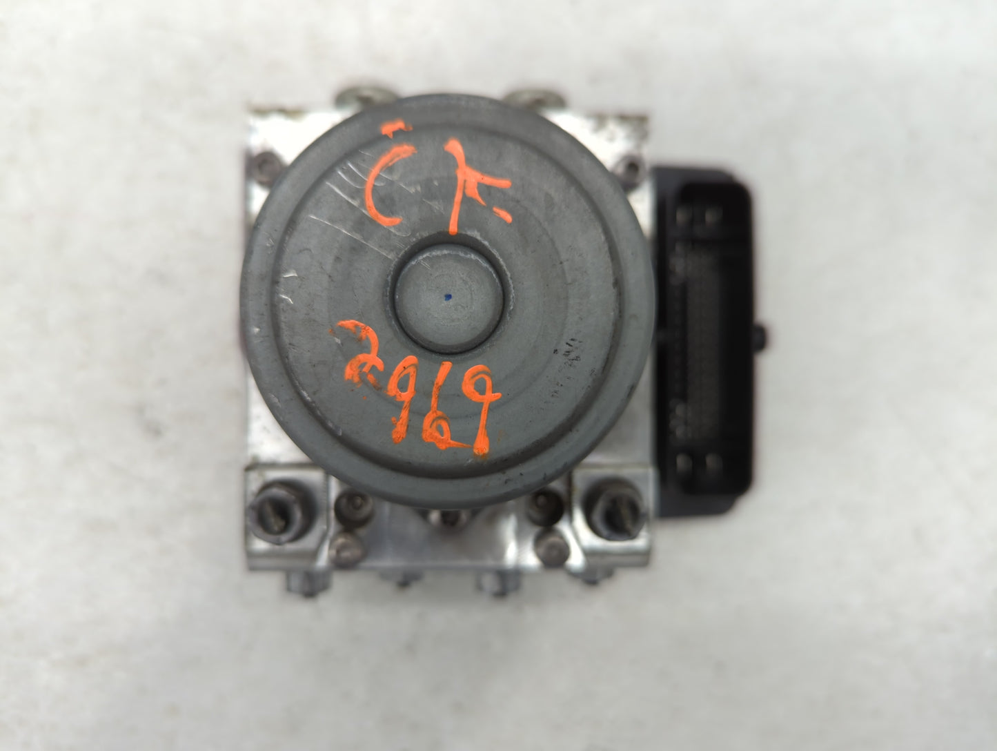 2015-2017 Jeep Renegade ABS Pump Control Module Replacement P/N:66244318 Fits Fits 2015 2016 2017 OEM Used Auto Parts - Oemu