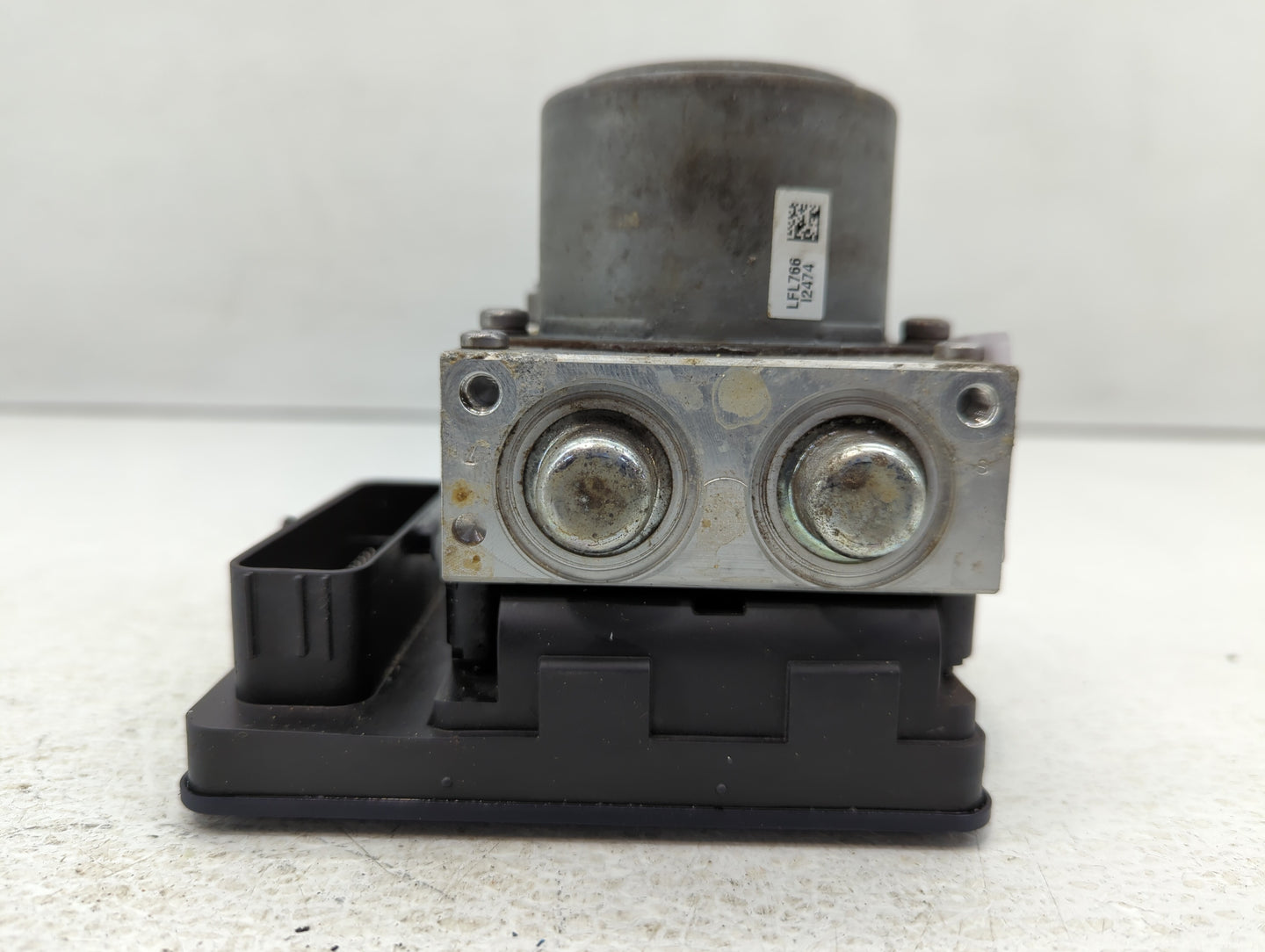 2015-2017 Jeep Renegade ABS Pump Control Module Replacement P/N:66256341 Fits Fits 2015 2016 2017 OEM Used Auto Parts - Oemu