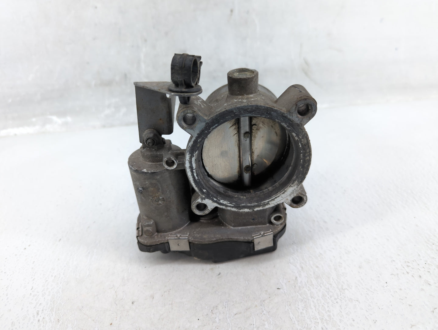 2015-2021 Jeep Renegade Throttle Body P/N:04891970AB Fits Fits 2014 2015 2016 2017 2018 2019 2020 2021 2022 OEM Used Auto Pa