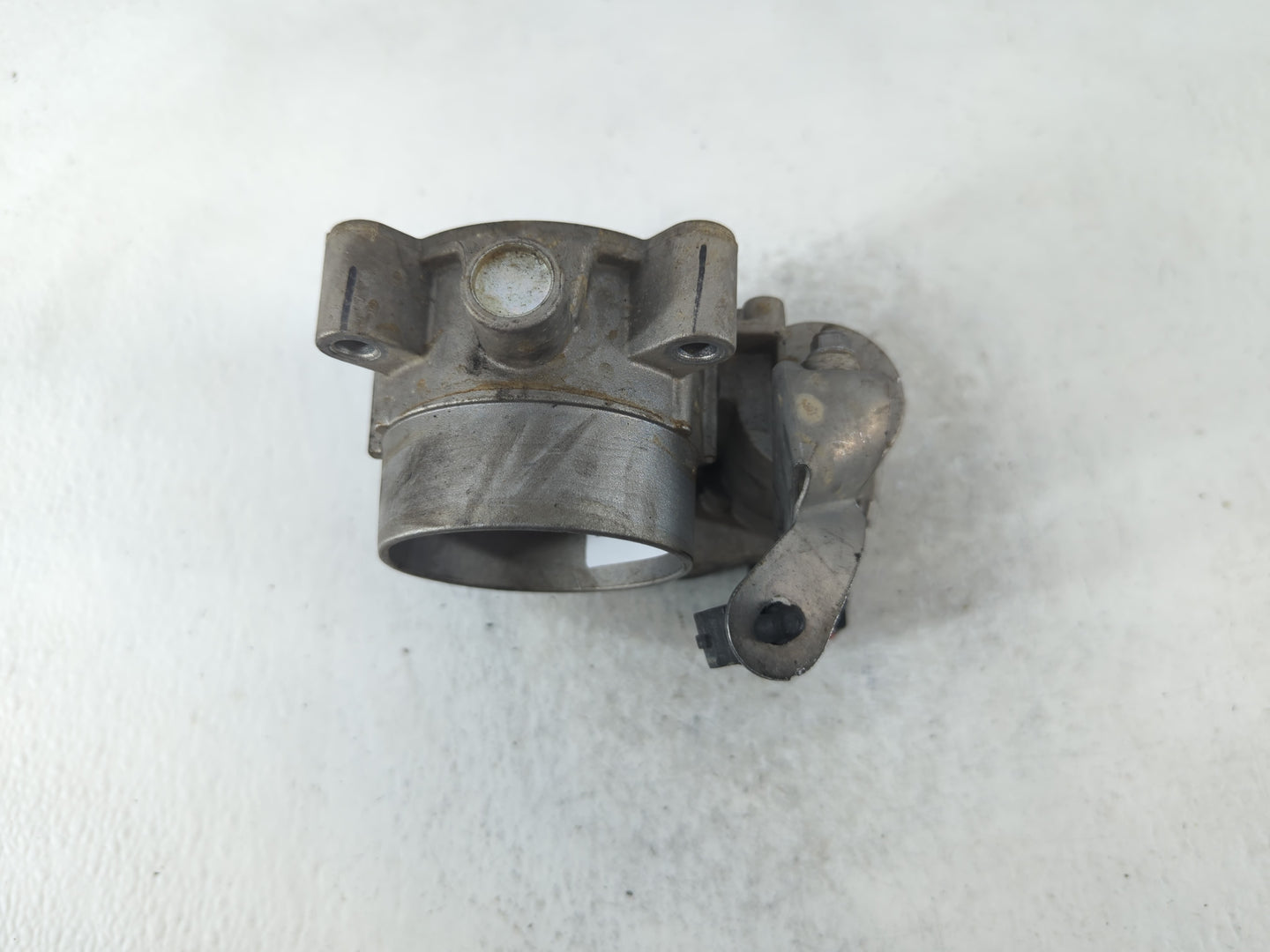 2015-2021 Jeep Renegade Throttle Body P/N:04891970AB Fits Fits 2014 2015 2016 2017 2018 2019 2020 2021 2022 OEM Used Auto Pa