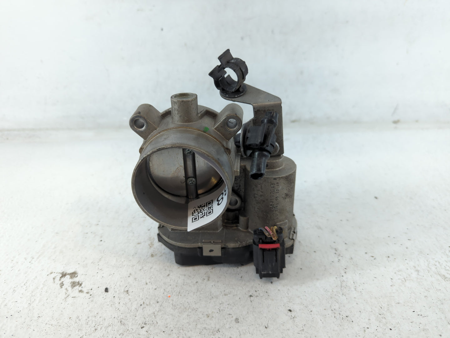 2015-2021 Jeep Renegade Throttle Body P/N:04891970AB Fits Fits 2014 2015 2016 2017 2018 2019 2020 2021 2022 OEM Used Auto Pa