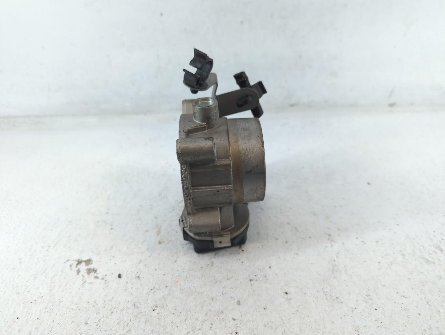 2015-2021 Jeep Renegade Throttle Body P/N:04891970AB Fits Fits 2014 2015 2016 2017 2018 2019 2020 2021 2022 OEM Used Auto Pa