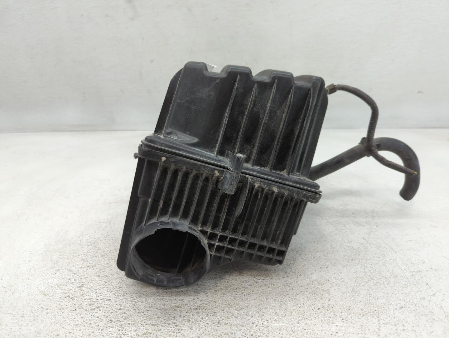 2017-2017 Jeep Renegade Air Cleaner Intake-duct Hose Tube - Oemusedautoparts1.com
